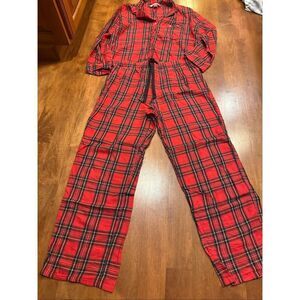 Woman’s Victoria’s Secret matching plaid pajama set size medium